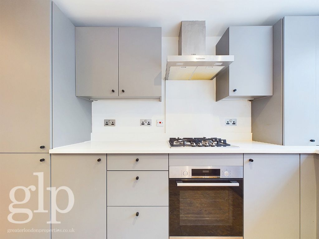 Property photo 3 of 26 3147686