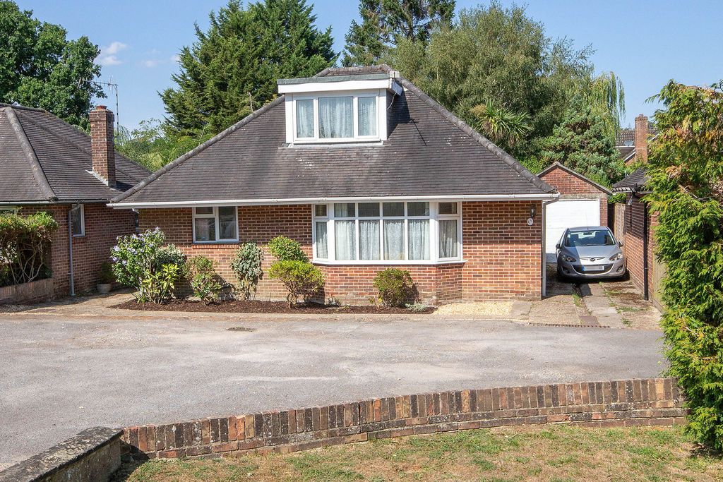 Property photo 1 of 15 External