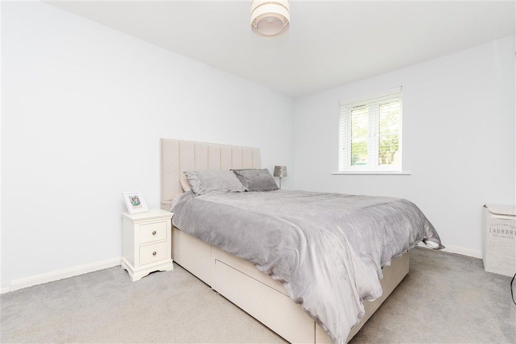 Property photo 3 of 10 Bedroom 1