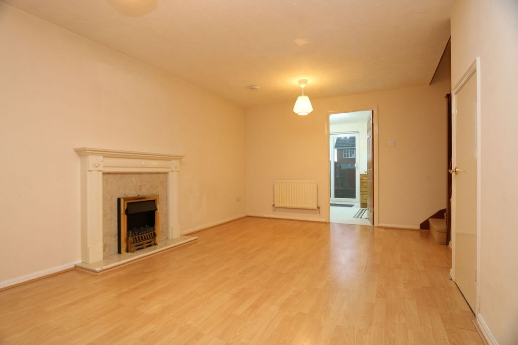 Property photo 2 of 22