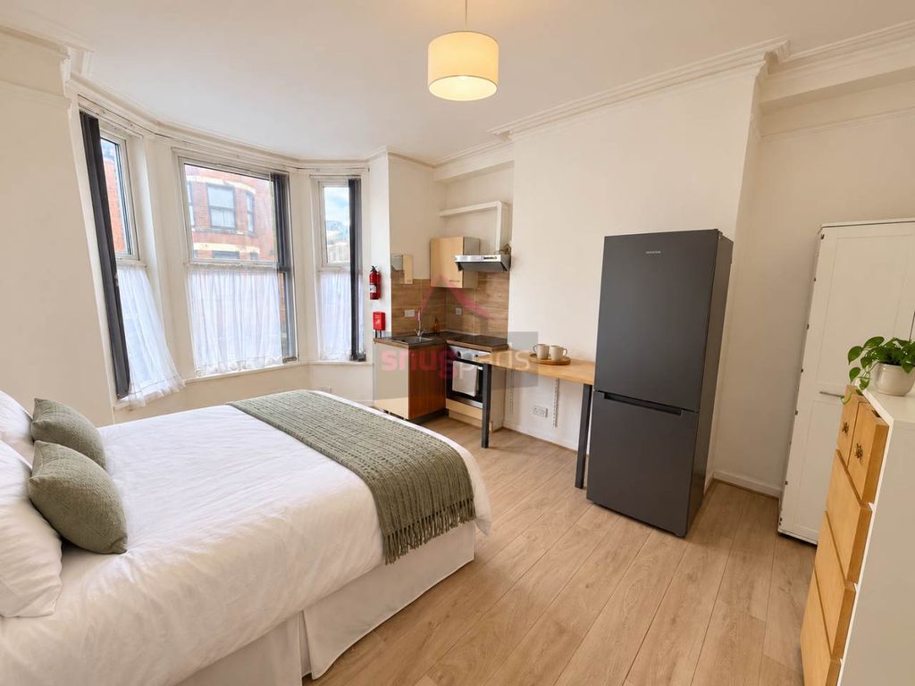 Property photo 1 of 7 1