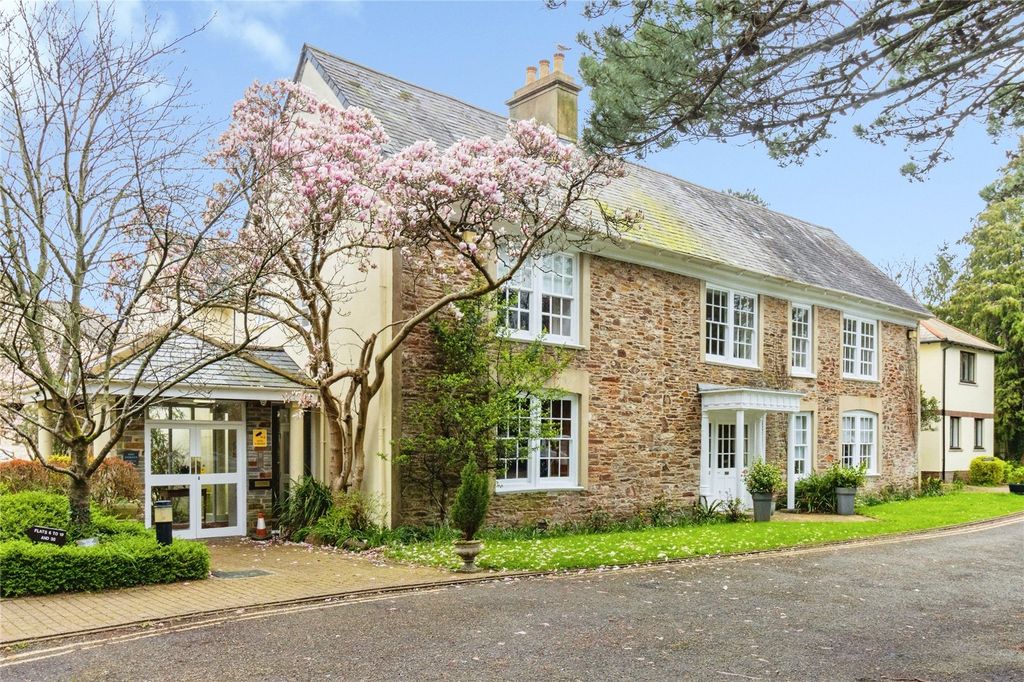 Property photo 1 of 10 General View