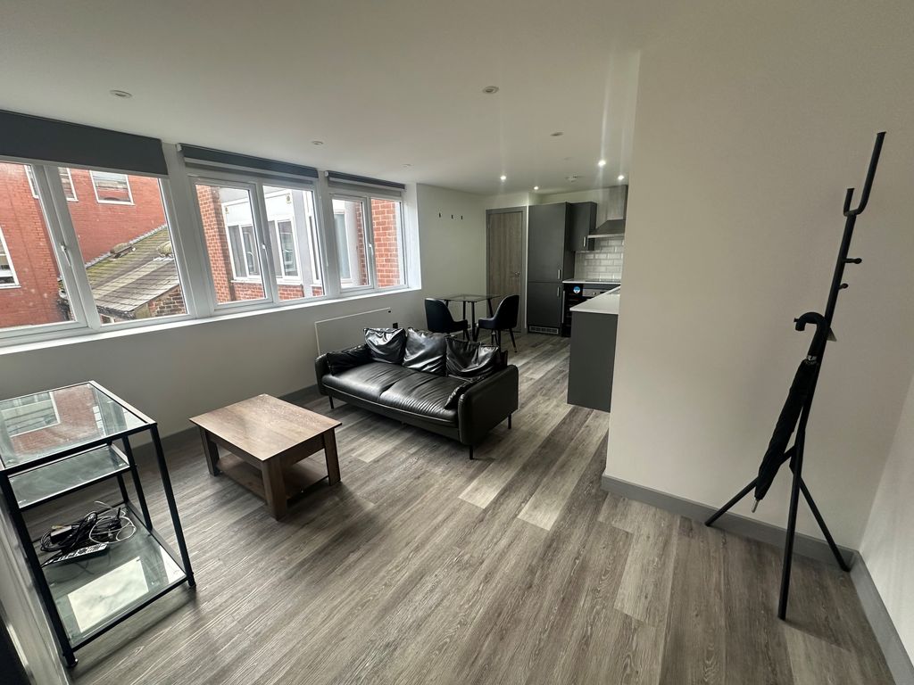 Property photo 2 of 6