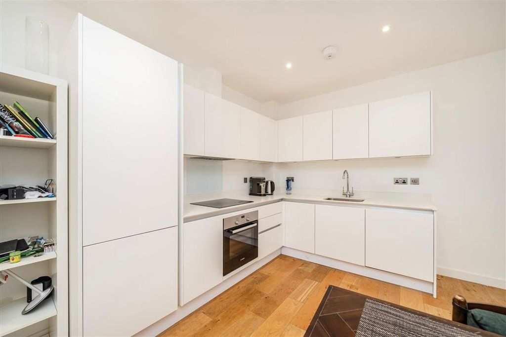 Property photo 3 of 9