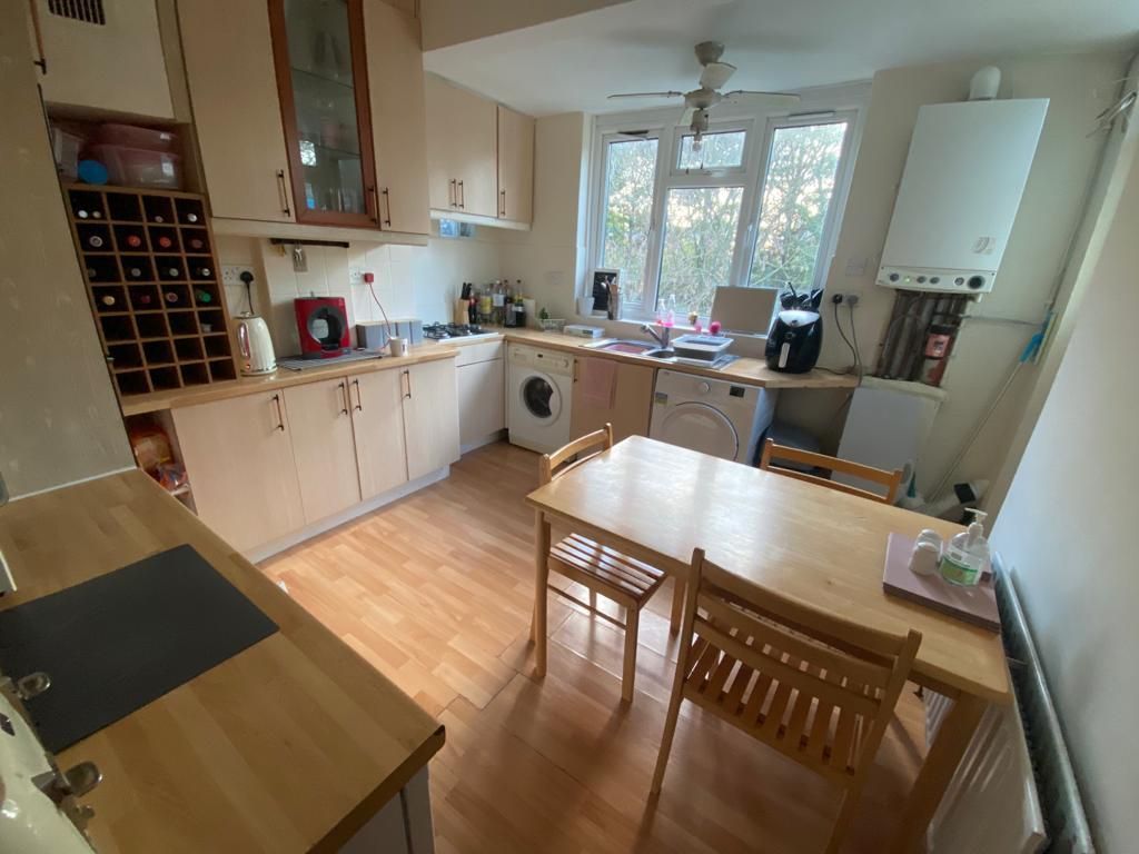Property photo 3 of 21