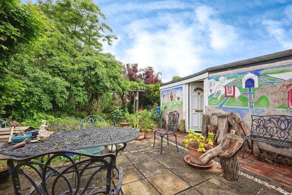 Property photo 2 of 17 Photography
