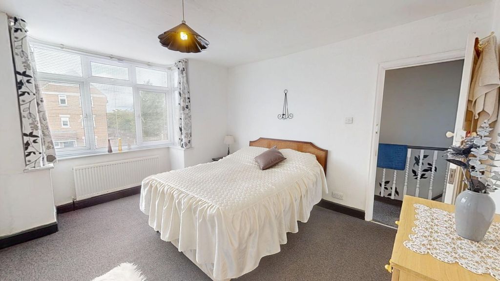 Property photo 1 of 7 13-Ingram-Road-08142025_124049