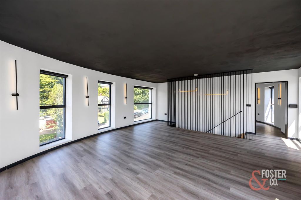Property photo 2 of 26 The Oval-005.Jpg