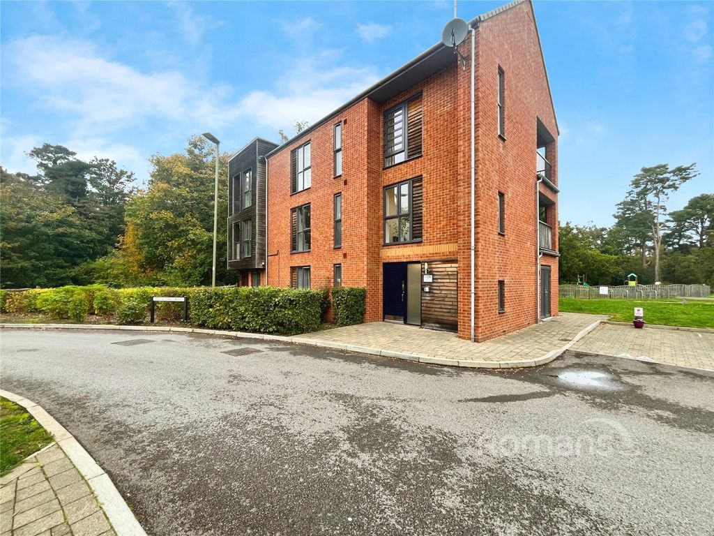 Property photo 1 of 15 Picture No. 11