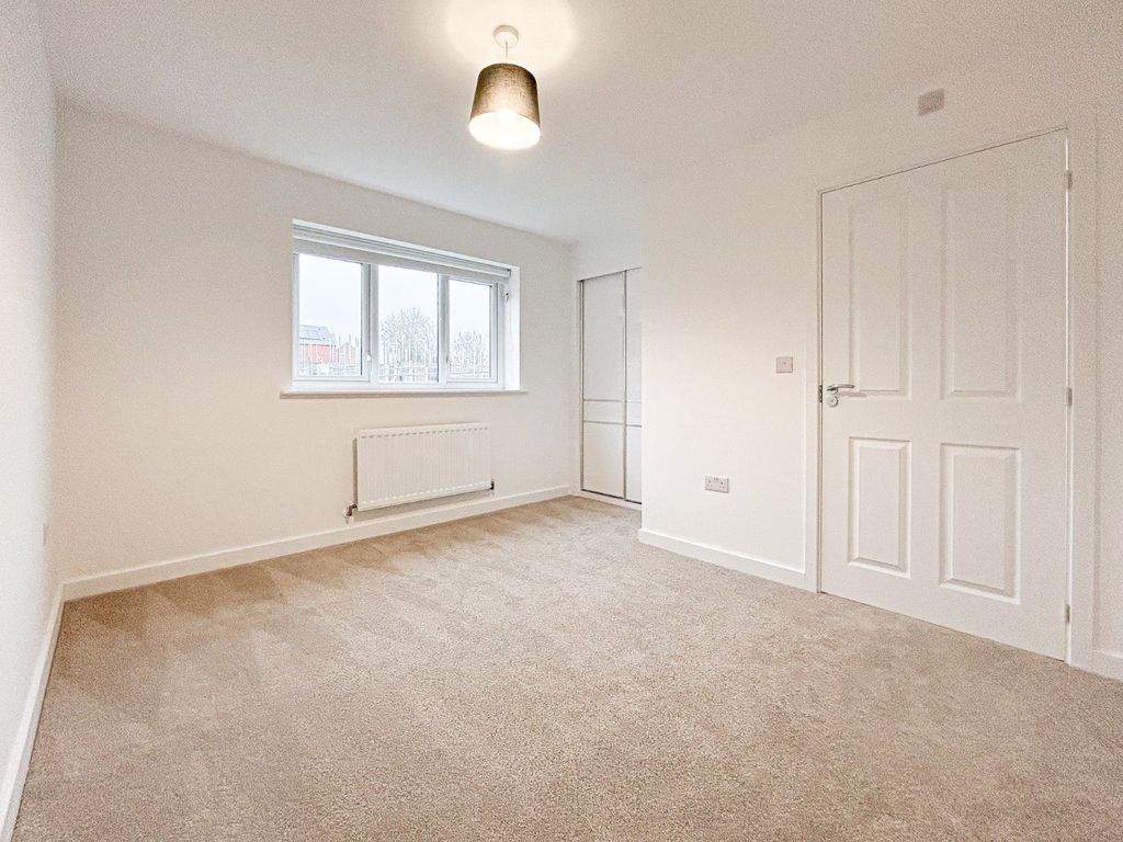 Property photo 3 of 38 Bedroom 1