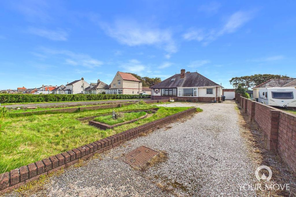 Property photo 1 of 16 Outside