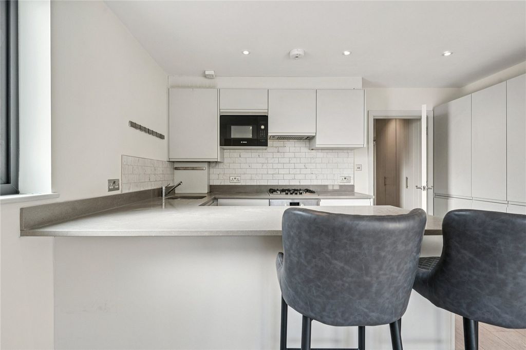 Property photo 3 of 10 Picture No. 07