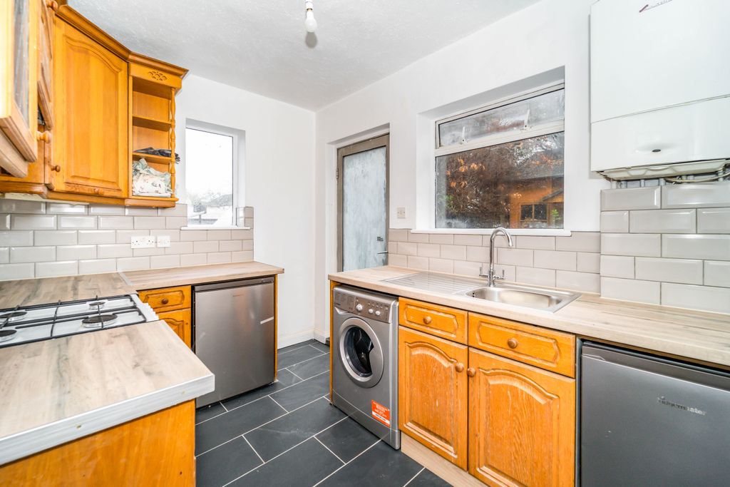 Property photo 3 of 10 3