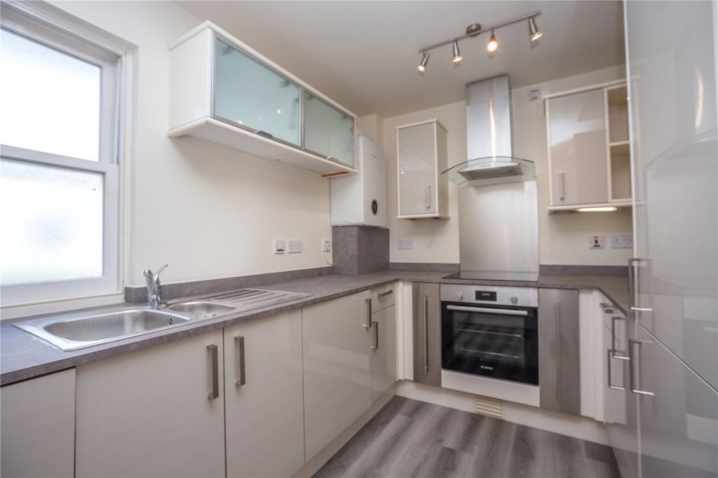 Property photo 2 of 11 Picture No. 02