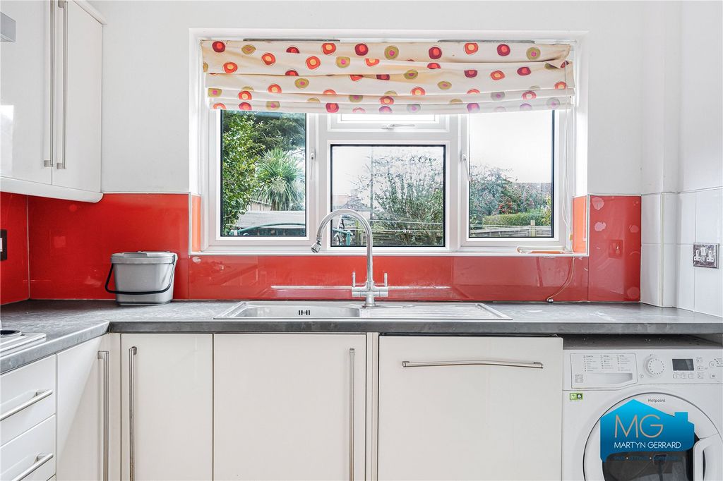 Property photo 3 of 20 Picture No. 42