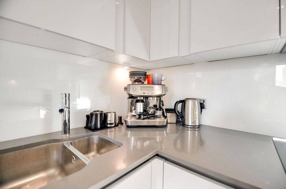 Property photo 3 of 22 Kitchen Area (4).Jpg