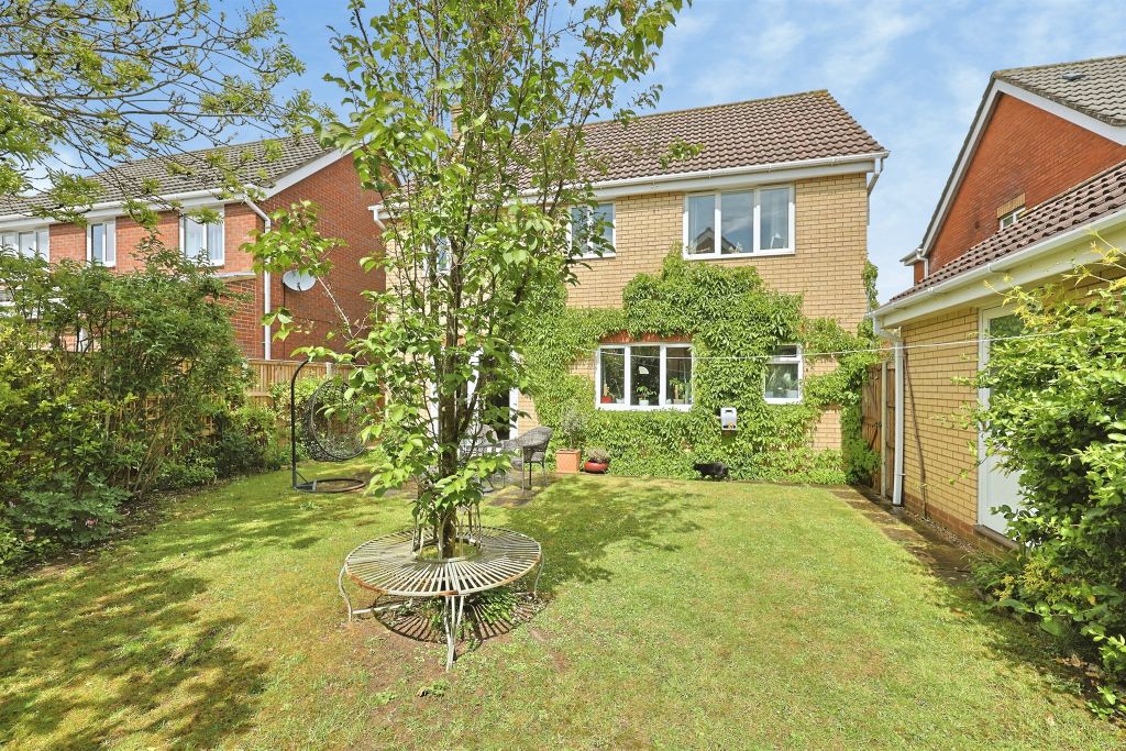 Property photo 3 of 18