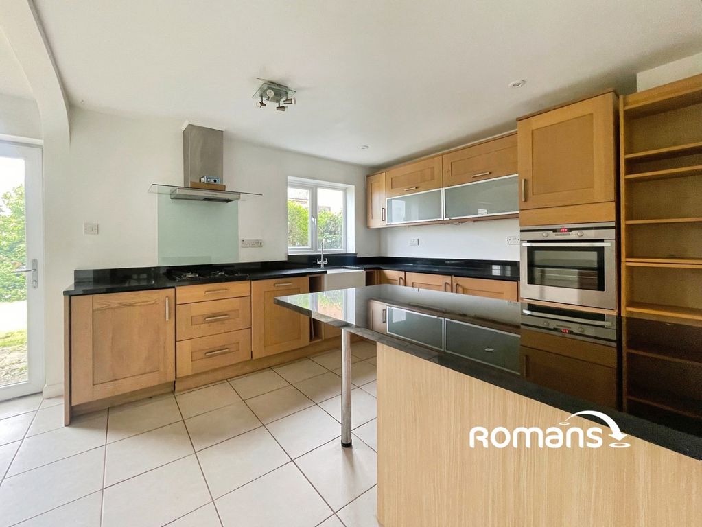 Property photo 3 of 16 Pbox-Img.Jpg