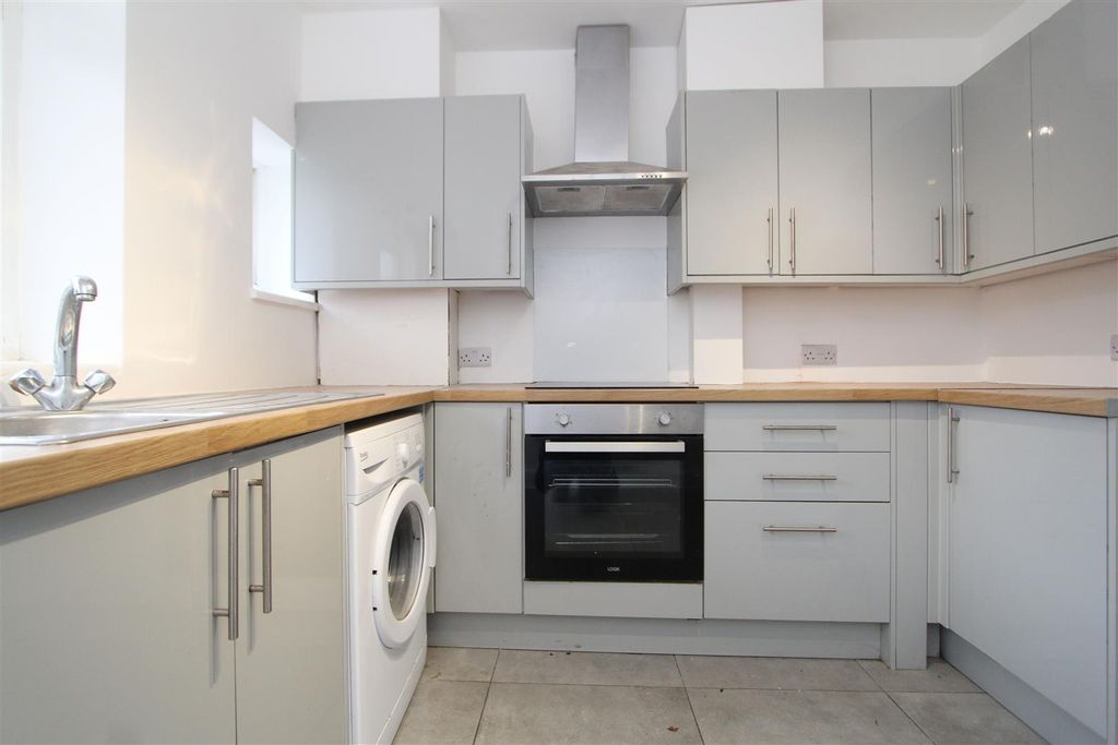 Property photo 2 of 14 2.Jpg