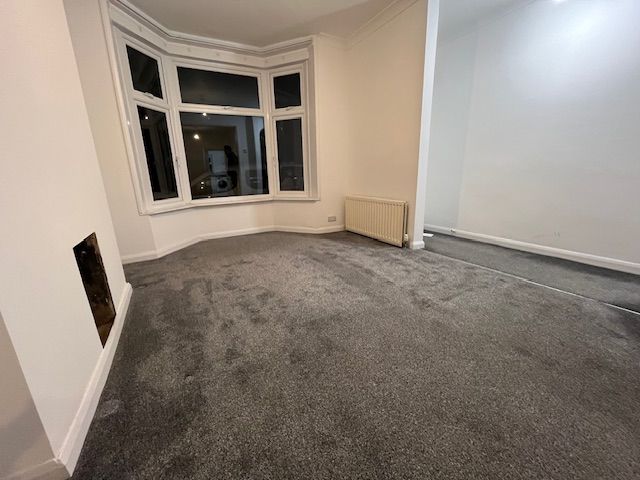 Property photo 2 of 14 Image