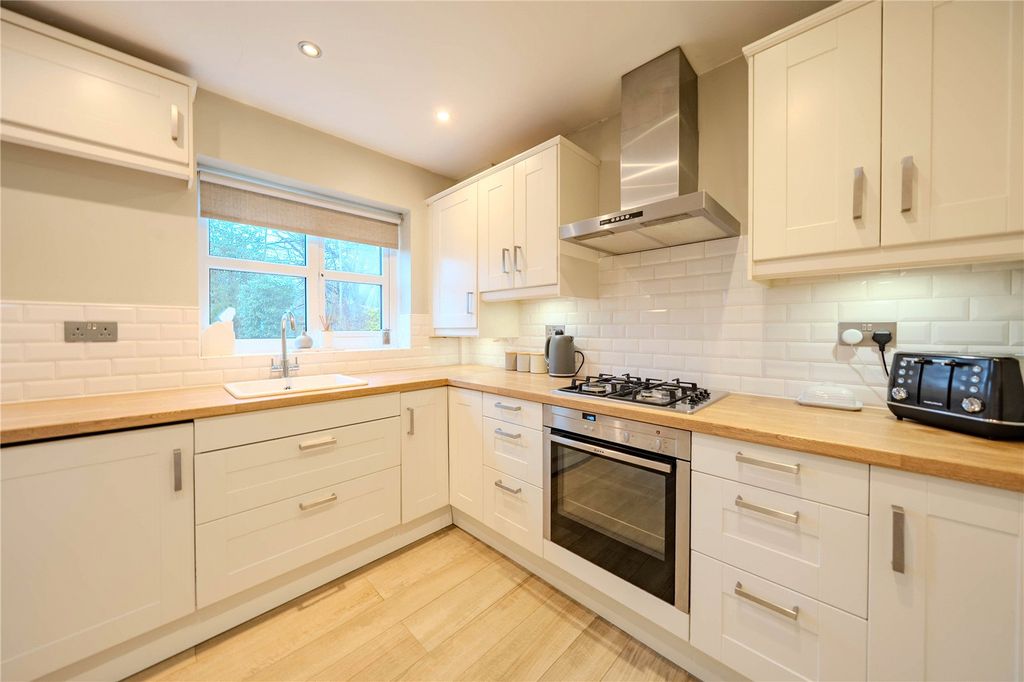 Property photo 3 of 21 Picture No. 07