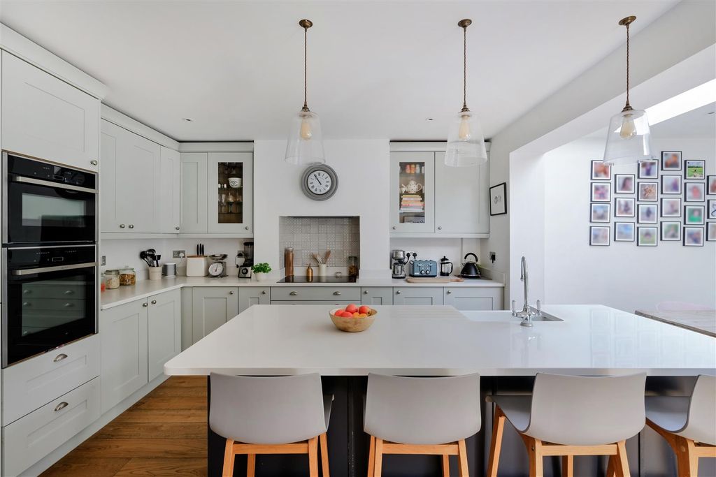 Property photo 3 of 38 Devon Road,  (30 From 48)-27.Jpg