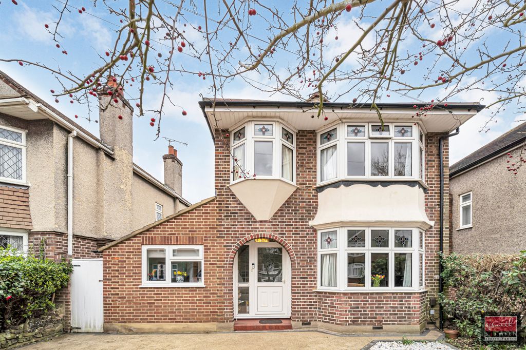 Property photo 1 of 15