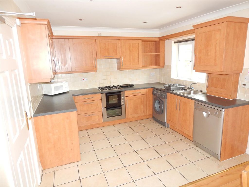 Property photo 2 of 12 Dscn4014.Jpg