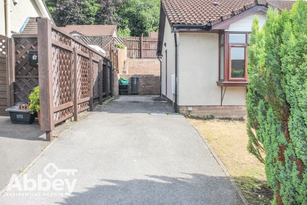Property photo 3 of 15 Side Driveway