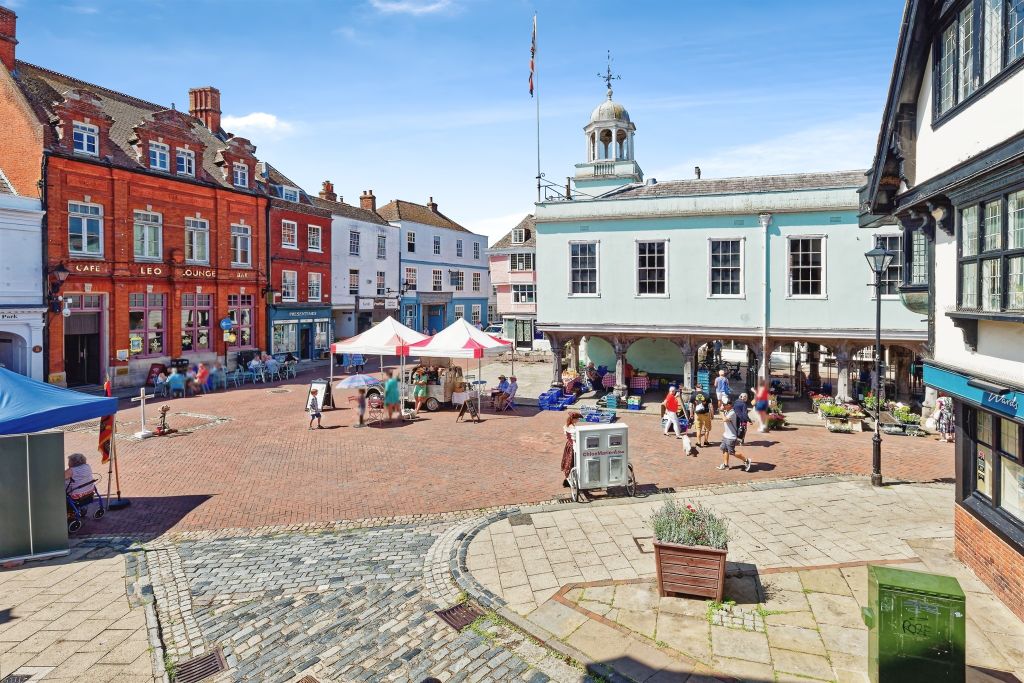 Property photo 2 of 5