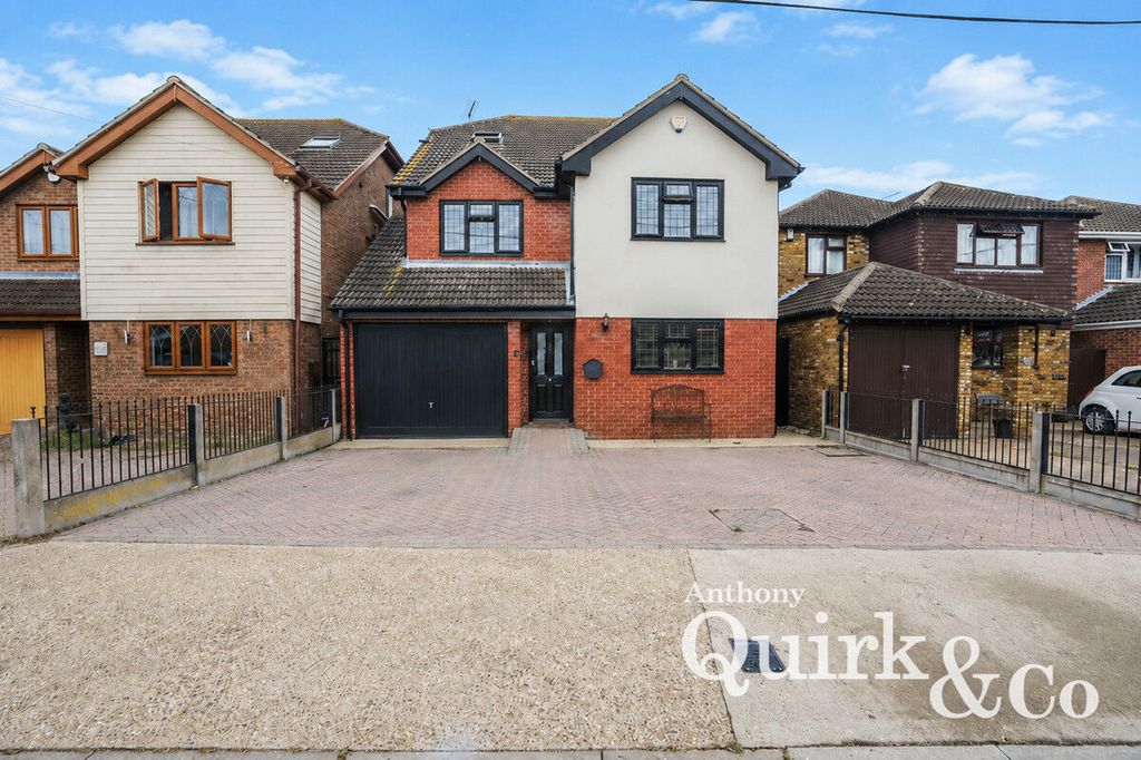 Property photo 1 of 31