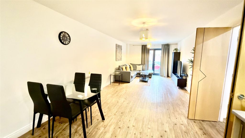 Property photo 3 of 8 Img_7310.Jpeg