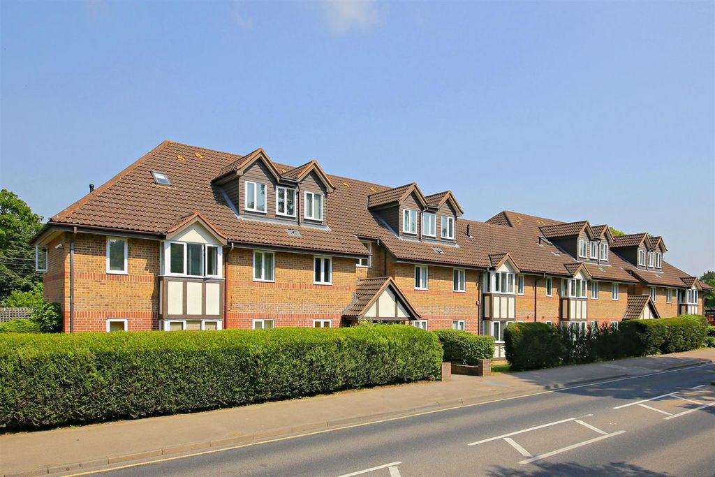 Property photo 1 of 6 6098.Jpg