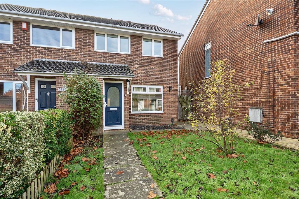 Property photo 1 of 21 1386777-2-6932Bcae32373.Jpg