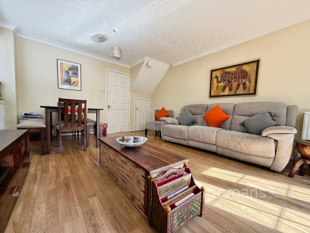Property photo 3 of 13 Pbox-Img.Jpg
