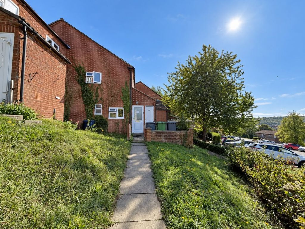 Property photo 1 of 1