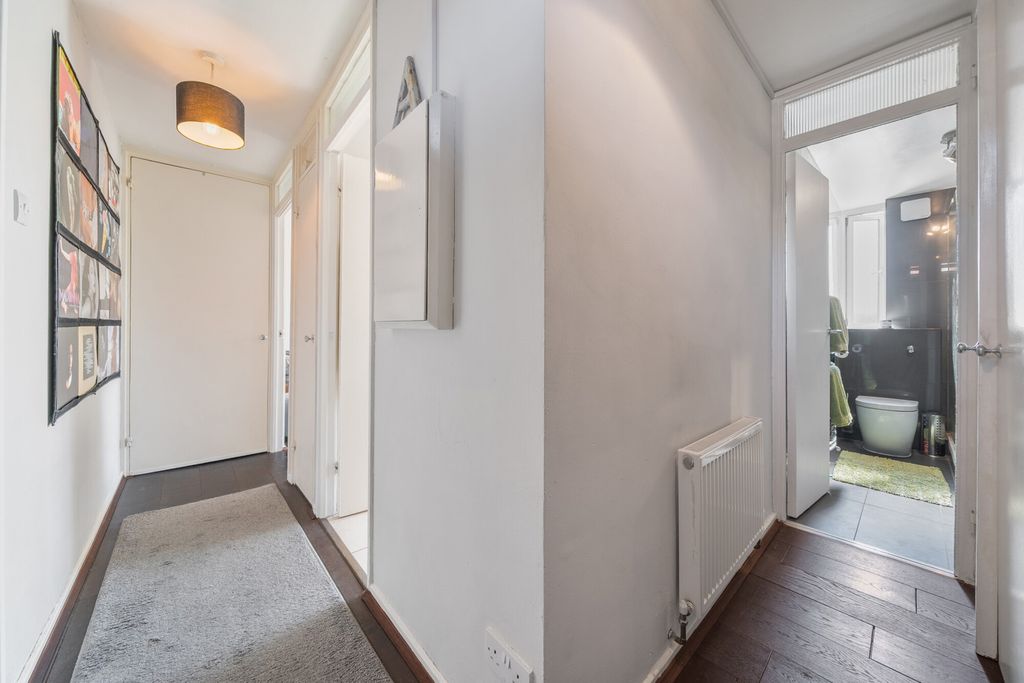 Property photo 2 of 19 1501355-1-6A7d9A9...