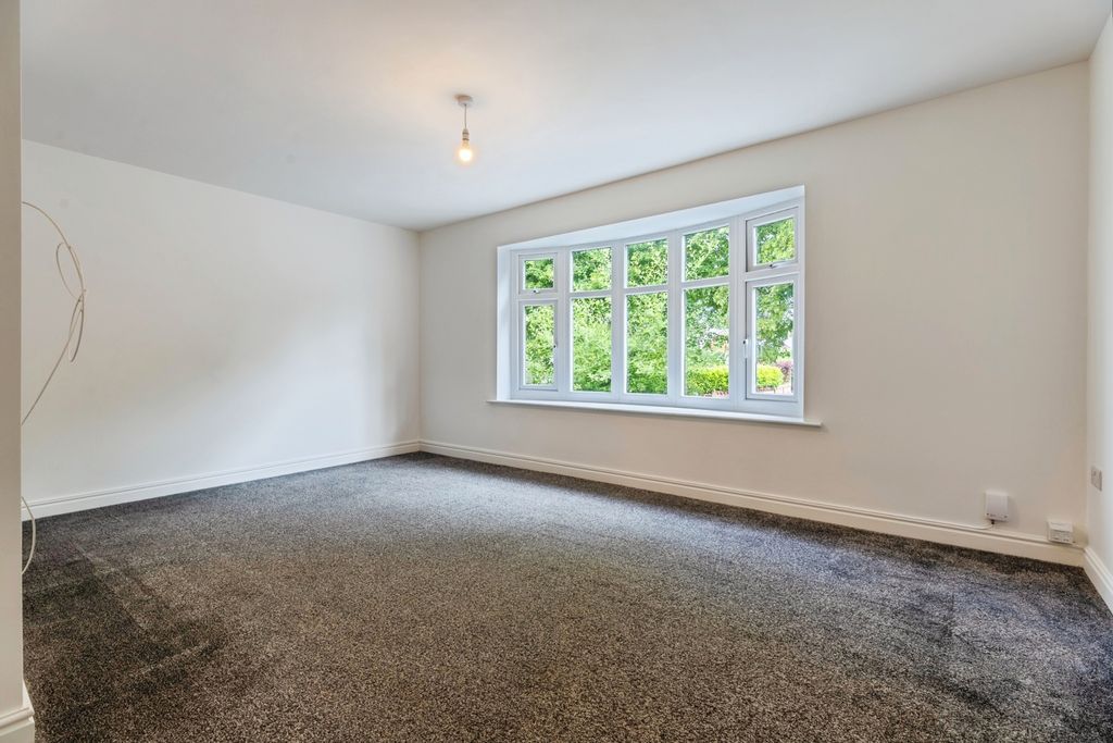 Property photo 2 of 14 Pbox-Img.Jpg