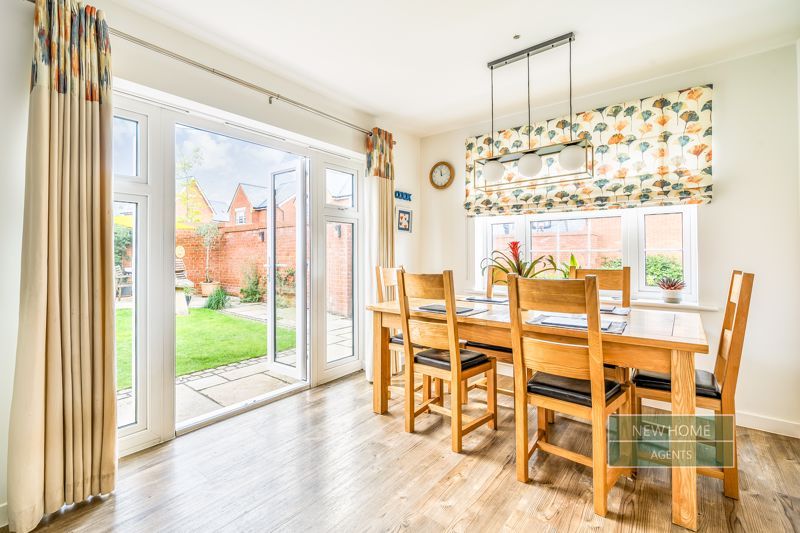 Property photo 3 of 18 Photo 5