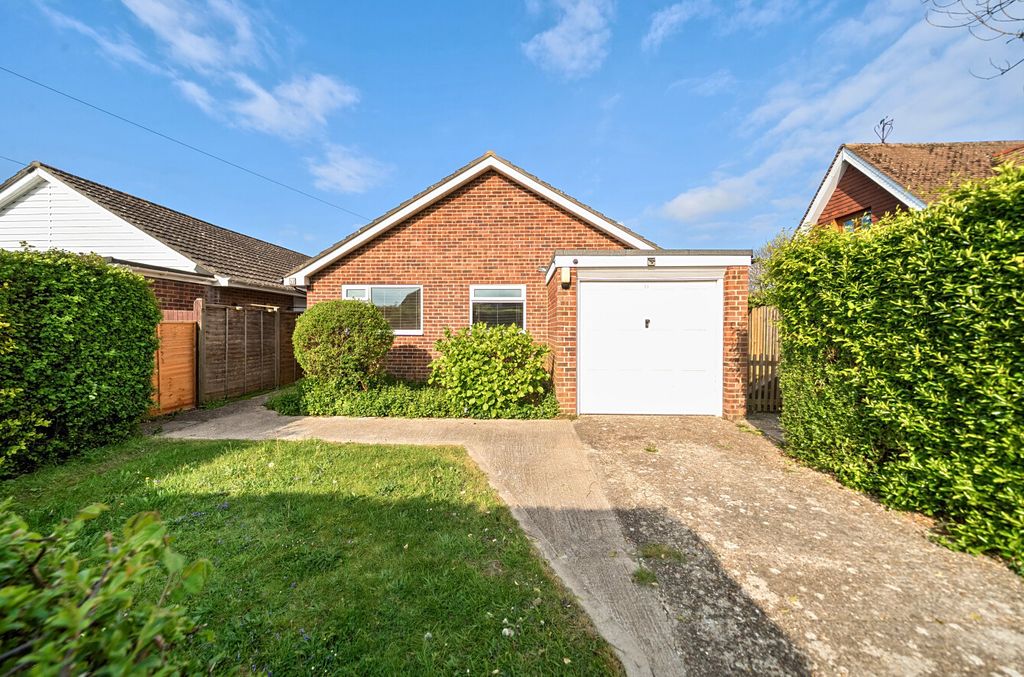 Property photo 1 of 12 1445979-21-69E743...