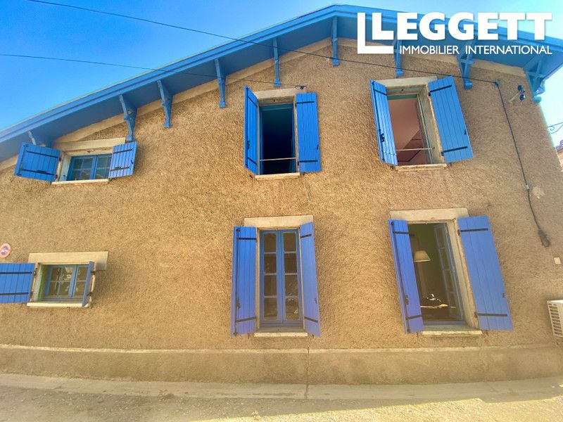 Property photo 2 of 10