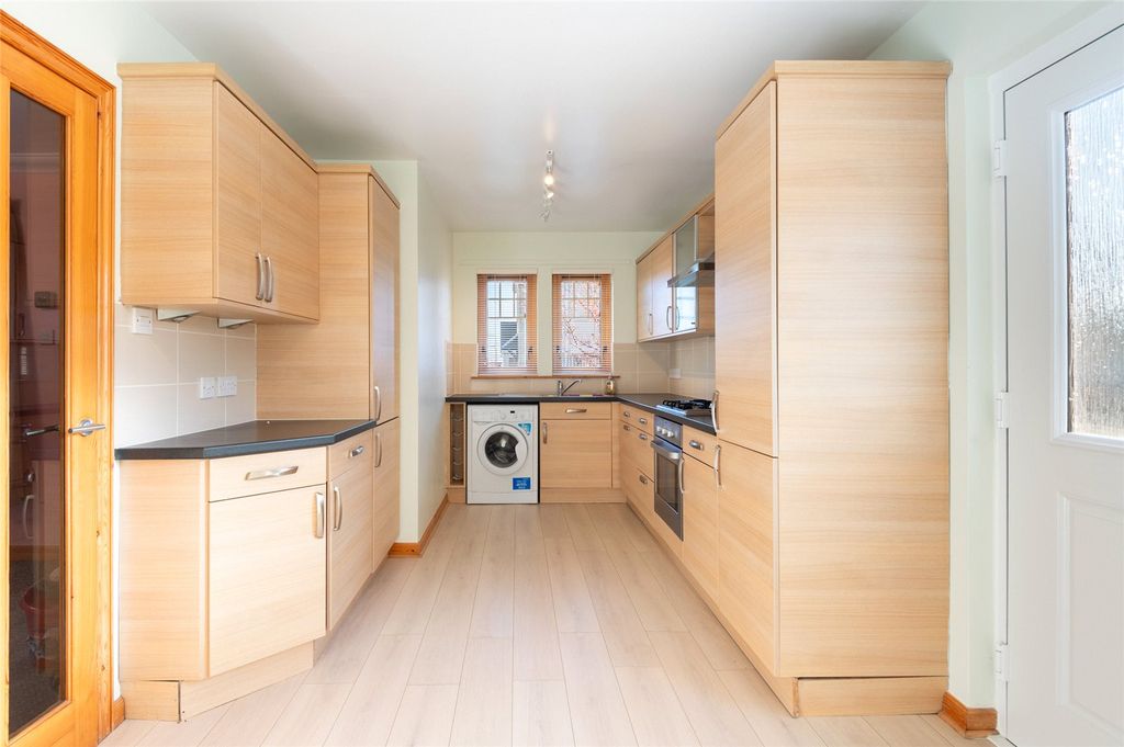 Property photo 3 of 26 Picture 3