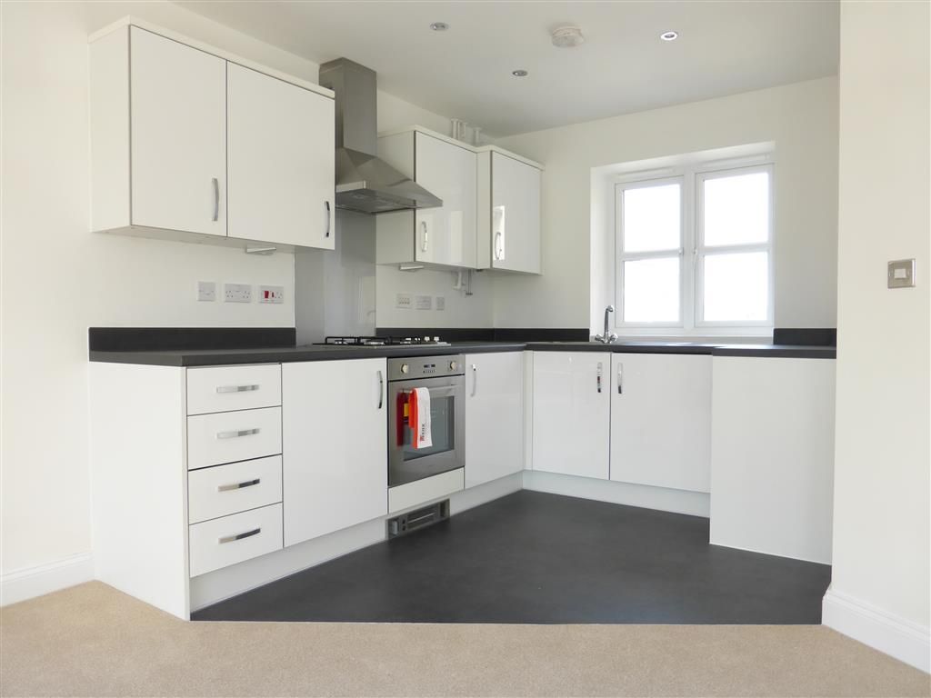 Property photo 3 of 5 Kitchen