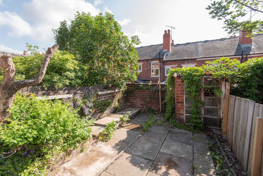 Property photo 2 of 12