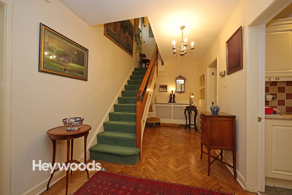 Property photo 3 of 39 0F1A7160