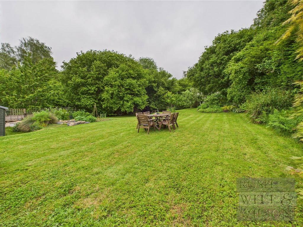 Property photo 2 of 24
