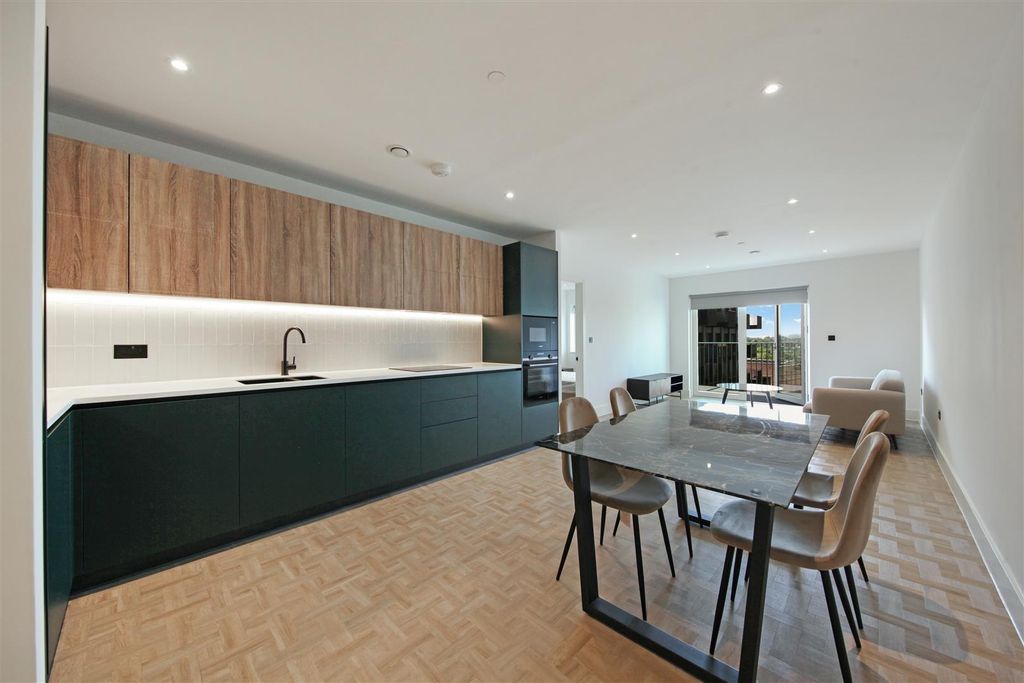 Property photo 1 of 15 58 Provence Apartments, 3 Monarch Square - Tybiycf