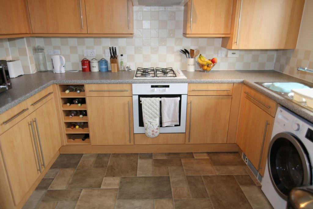 Property photo 2 of 6 Img_0211.Jpg