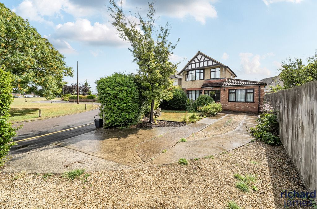 Property photo 1 of 22 Fc8B454Db77A401F8Ddd24Ccf409412A