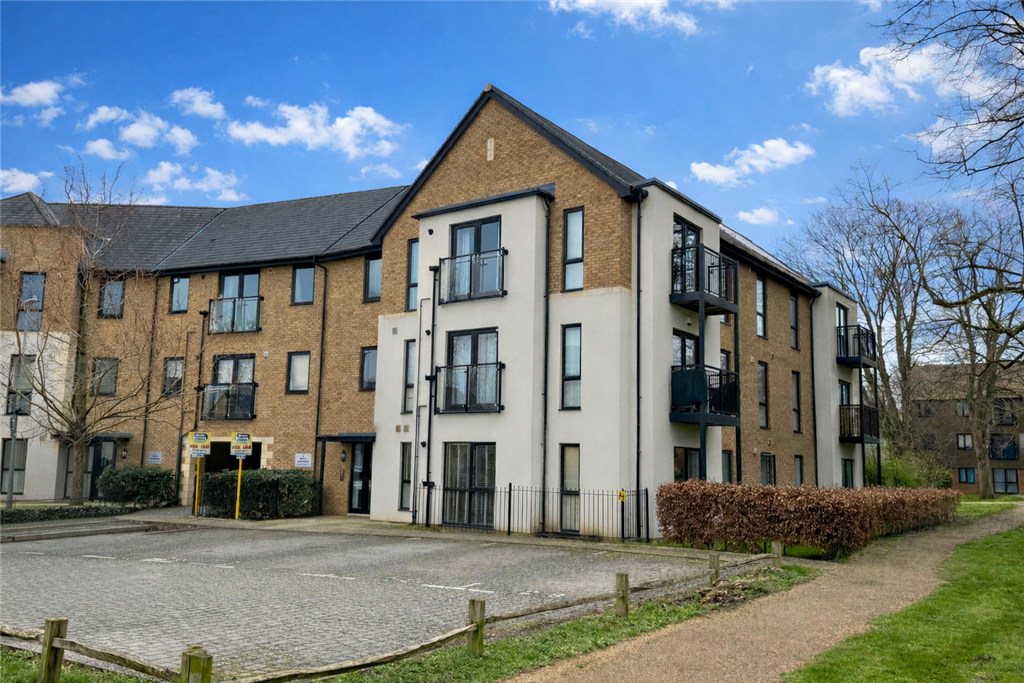 Property photo 1 of 10 Front Of Building